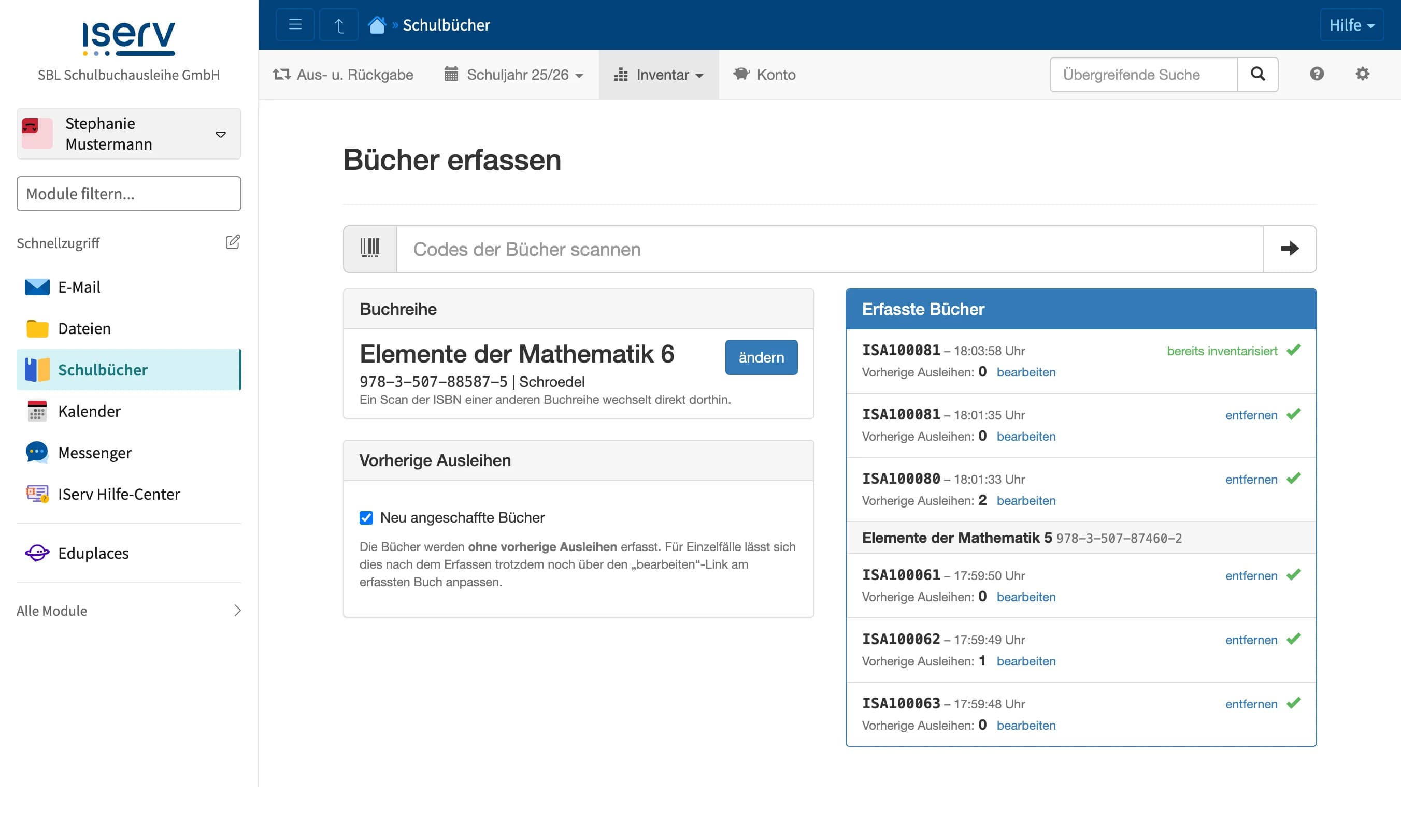 Erfassen mit aufgerufenem Buchtitel: links Panel Buchreihe mit Schaltfläche ändern und Box Vorherige Ausleihen, rechts der Verlauf Erfasste Bücher